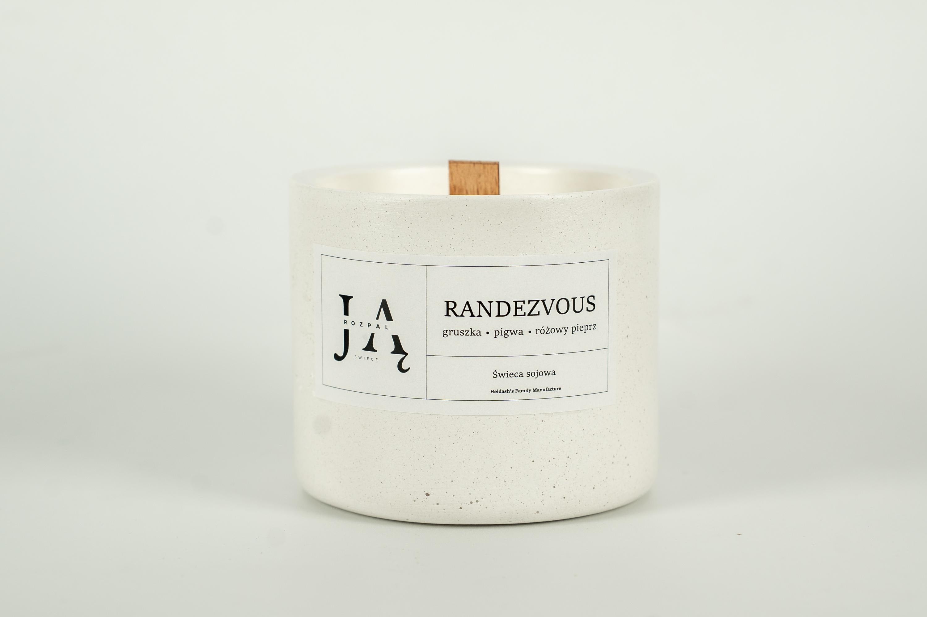 RANDEZVOUS | świeca sojowa o owocowo-pikantnym aromacie