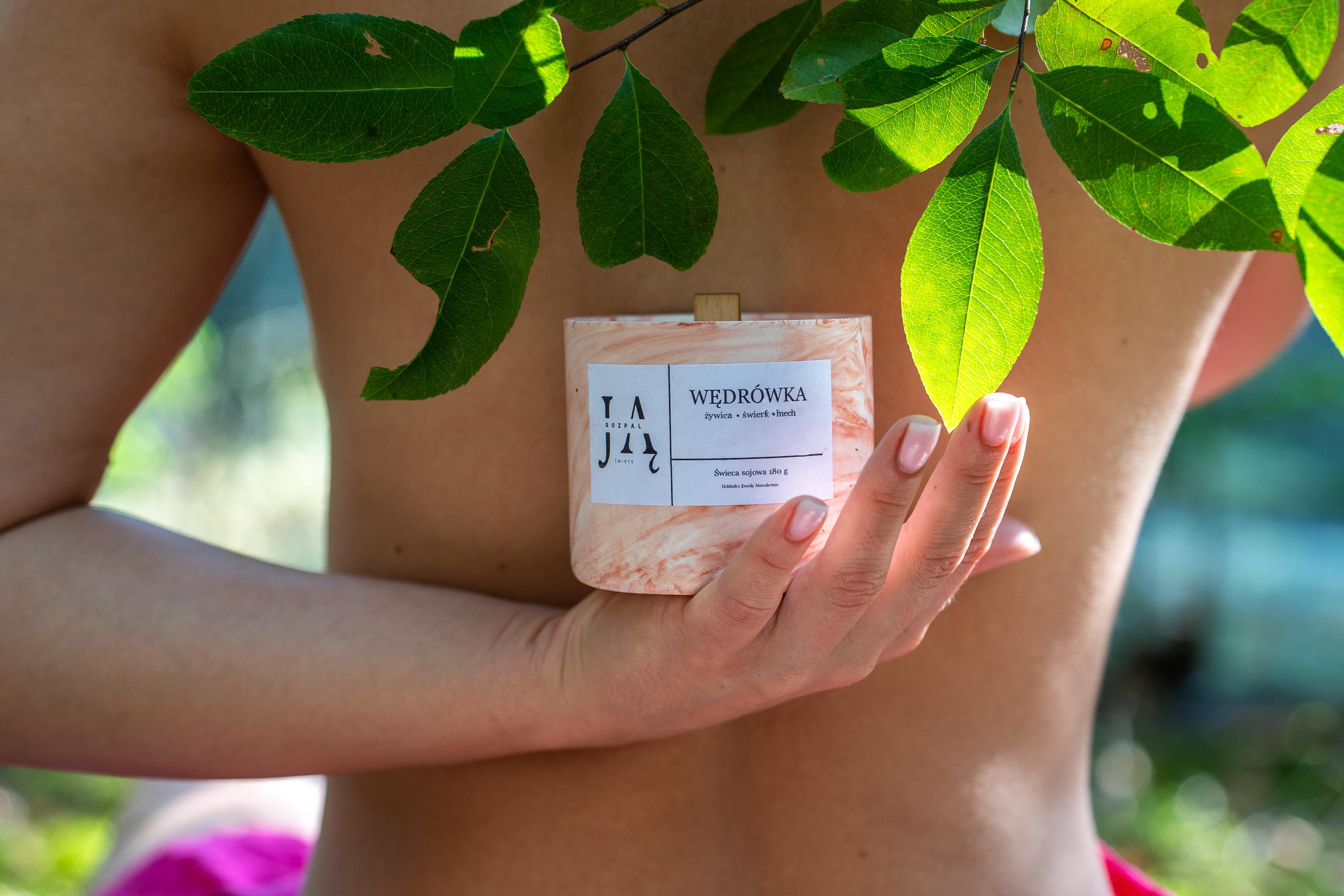 WĘDRÓWKA | naturalna, leśna świeca sojowa