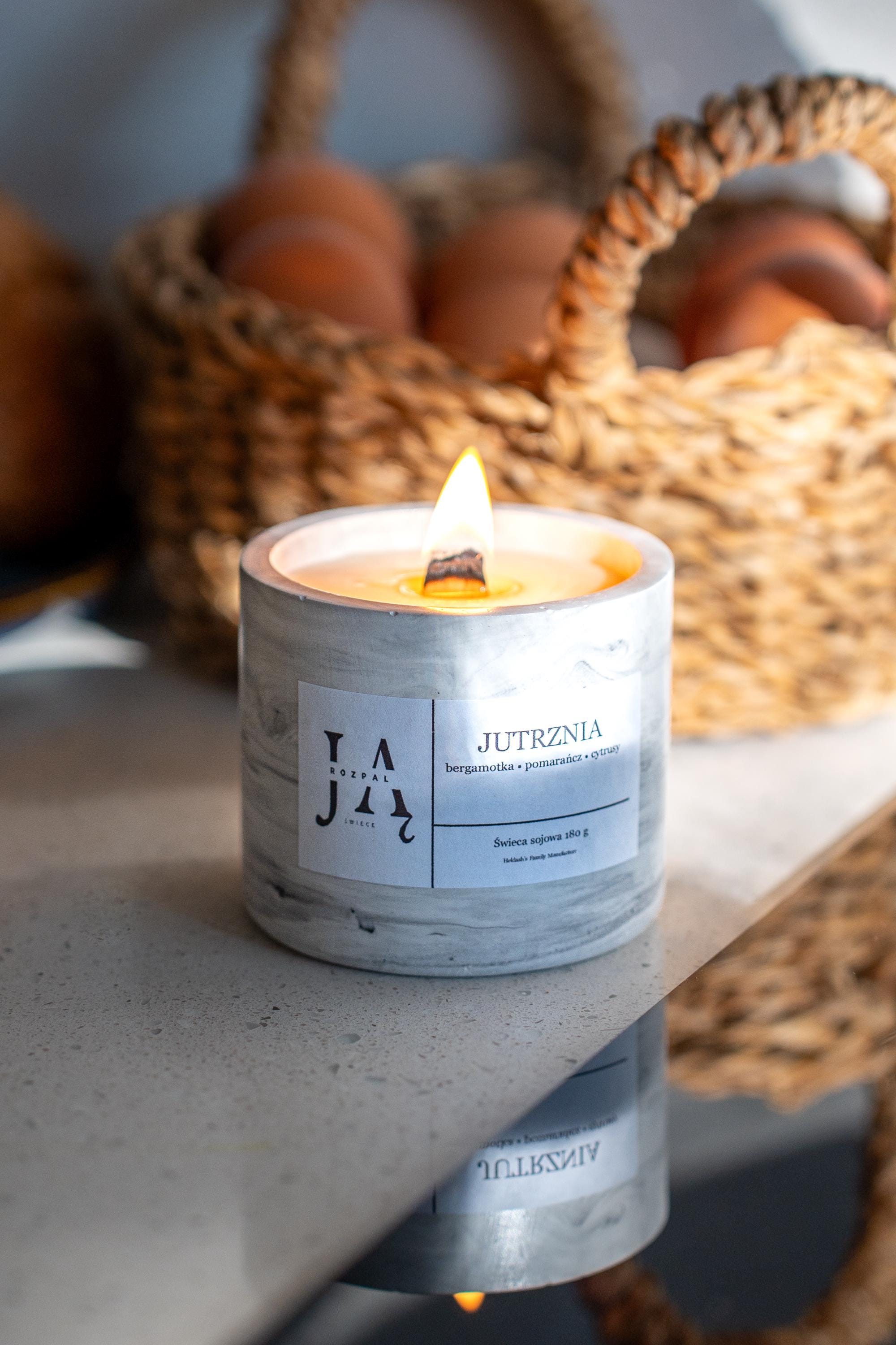JUTRZNIA | natural soy candle with citrus freshness