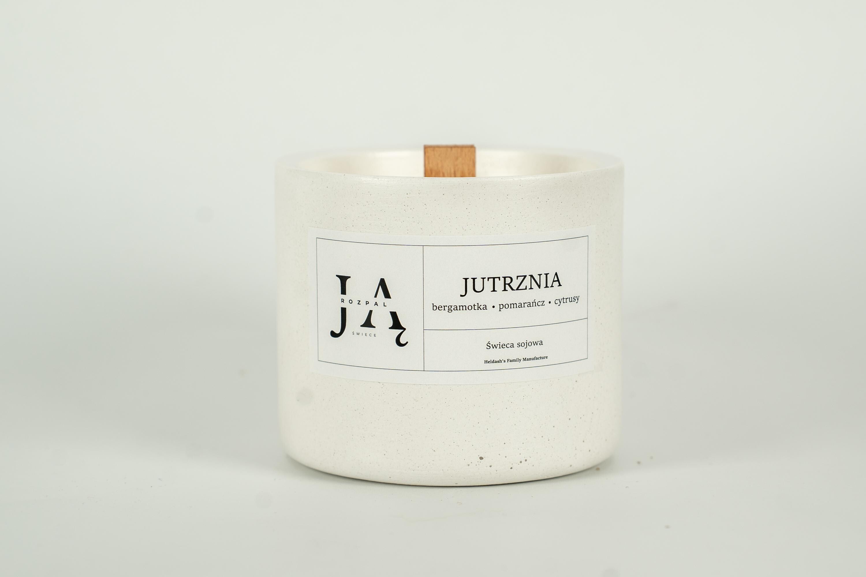 JUTRZNIA | naturalna świeca sojowa o cytrusowej świeżości