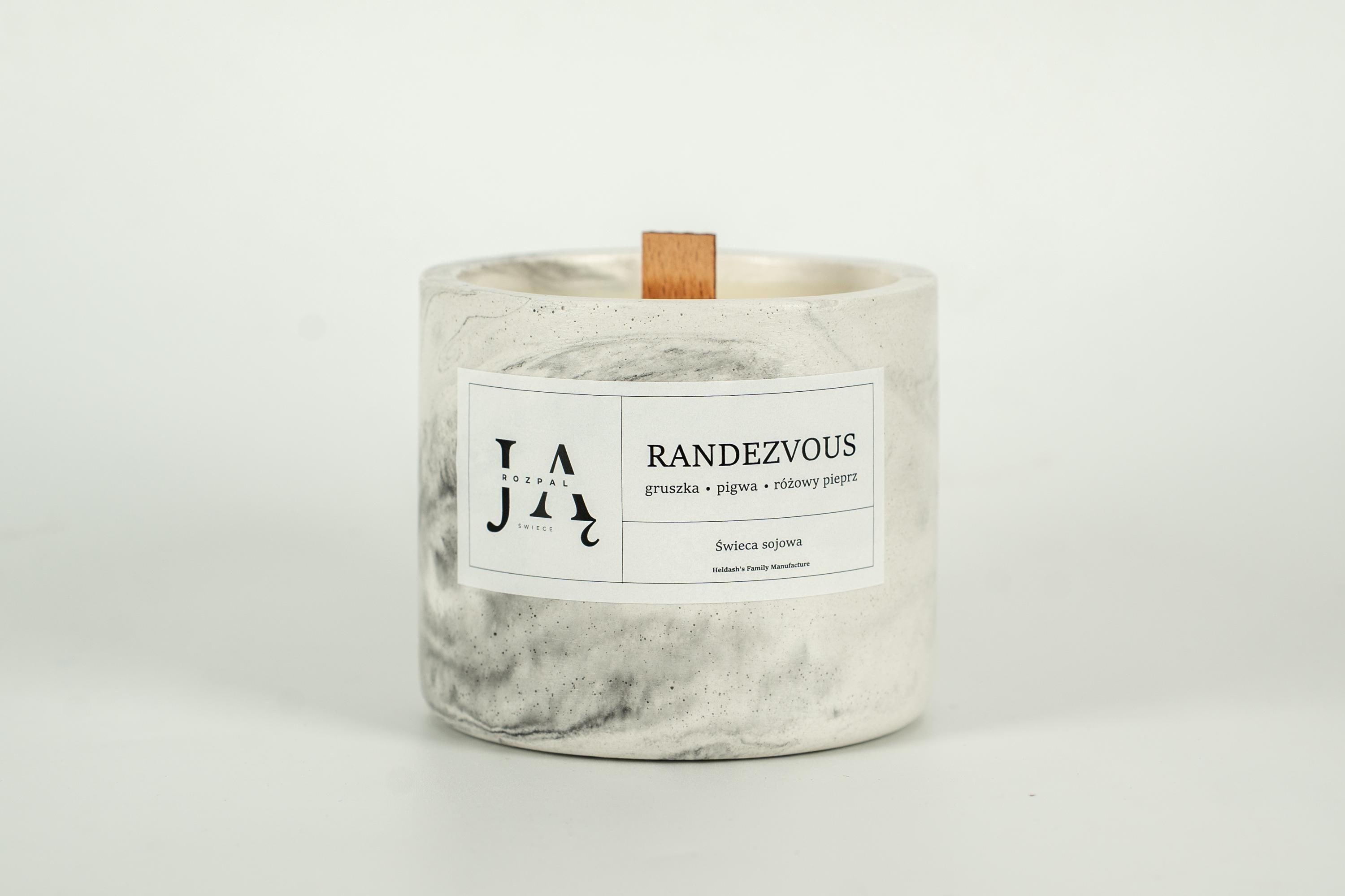 RANDEZVOUS | świeca sojowa o owocowo-pikantnym aromacie