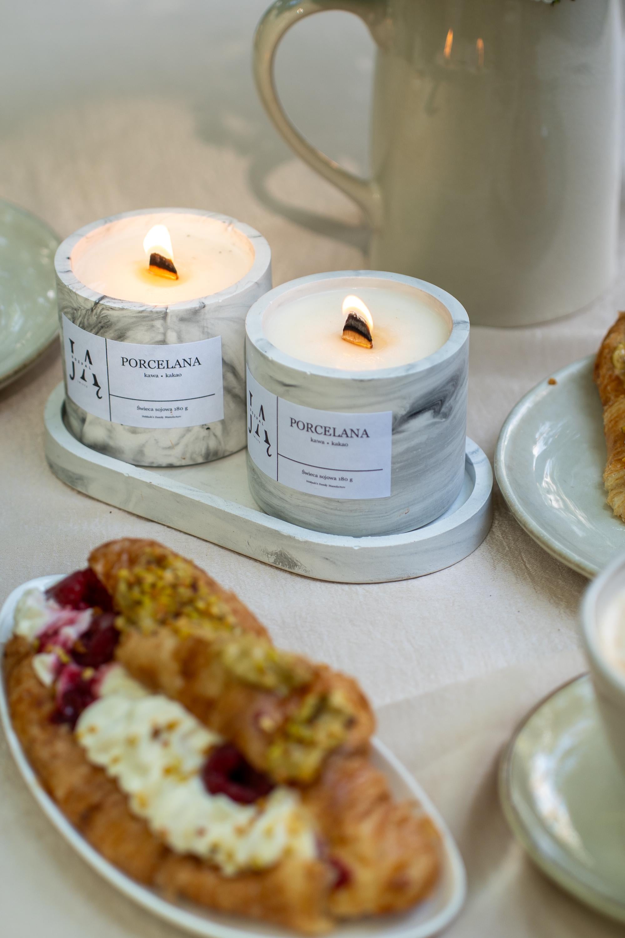 PORCELANA | głęboka, deserowa świeca sojowa