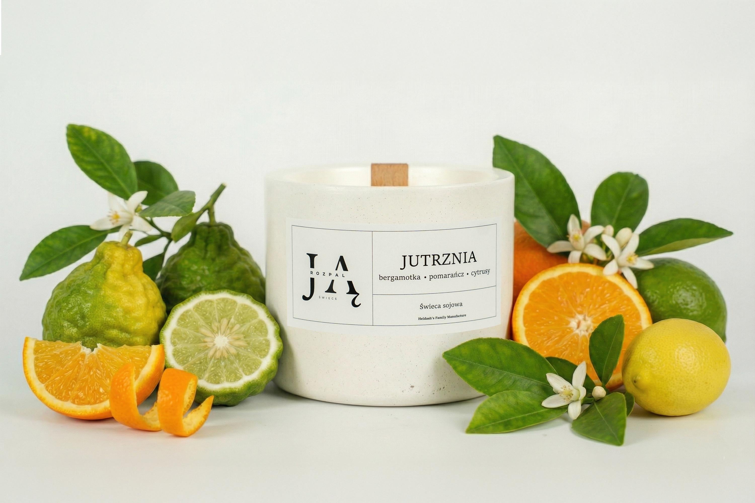 JUTRZNIA | naturalna świeca sojowa o cytrusowej świeżości