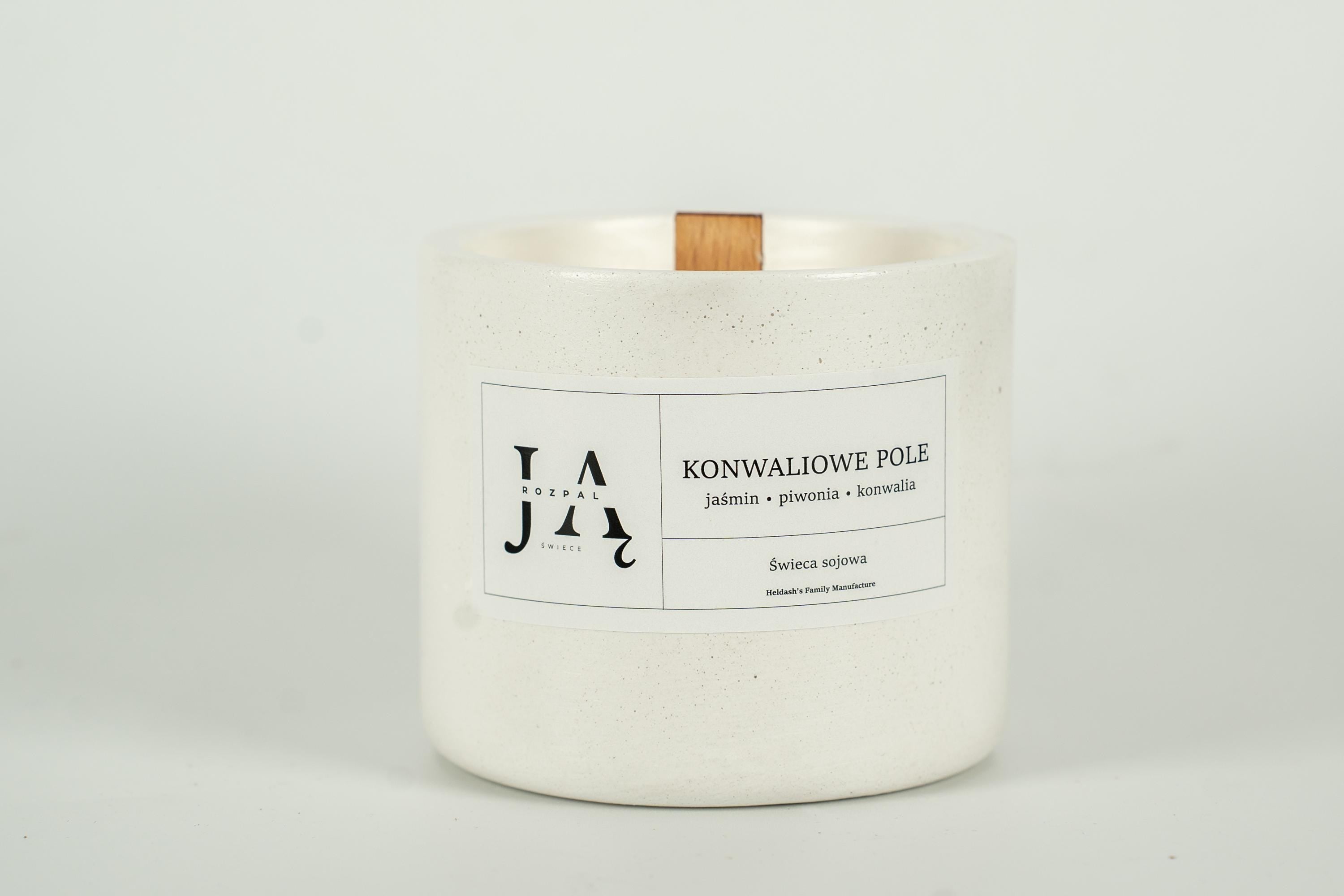 KONWALIOWE POLE | kwiatowa świeca sojowa pełna lekkości