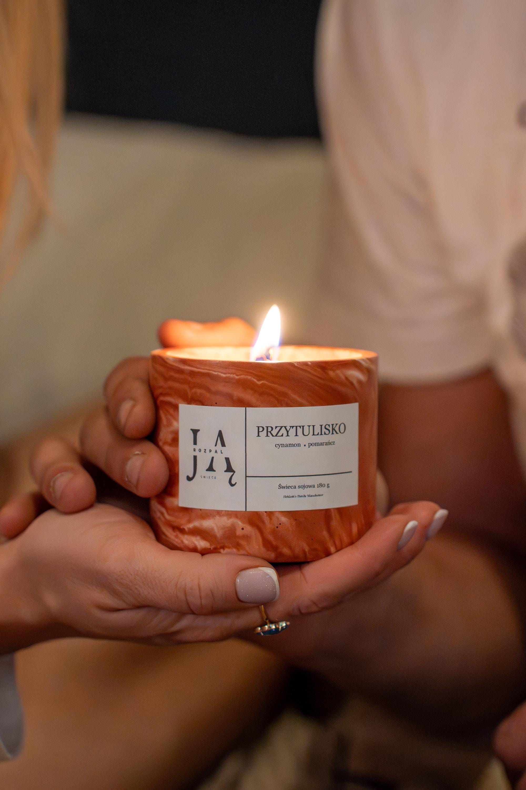 Przytulisko | naturalna świeca sojowa handmade