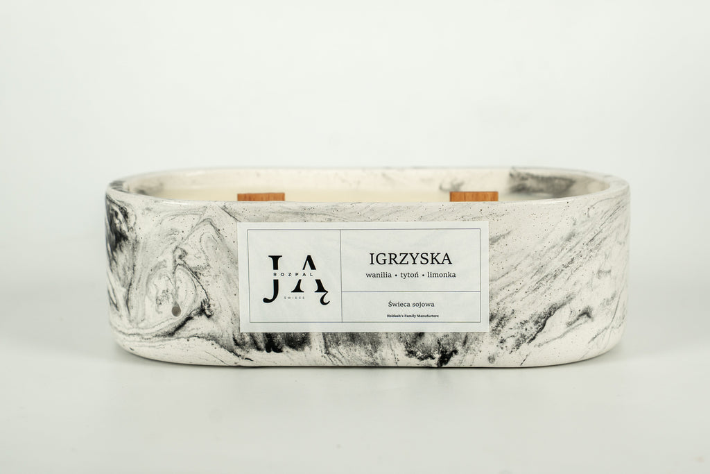 Świeca sojowa "IGRZYSKA" świeca z kontrastowym charakterem - Czarna