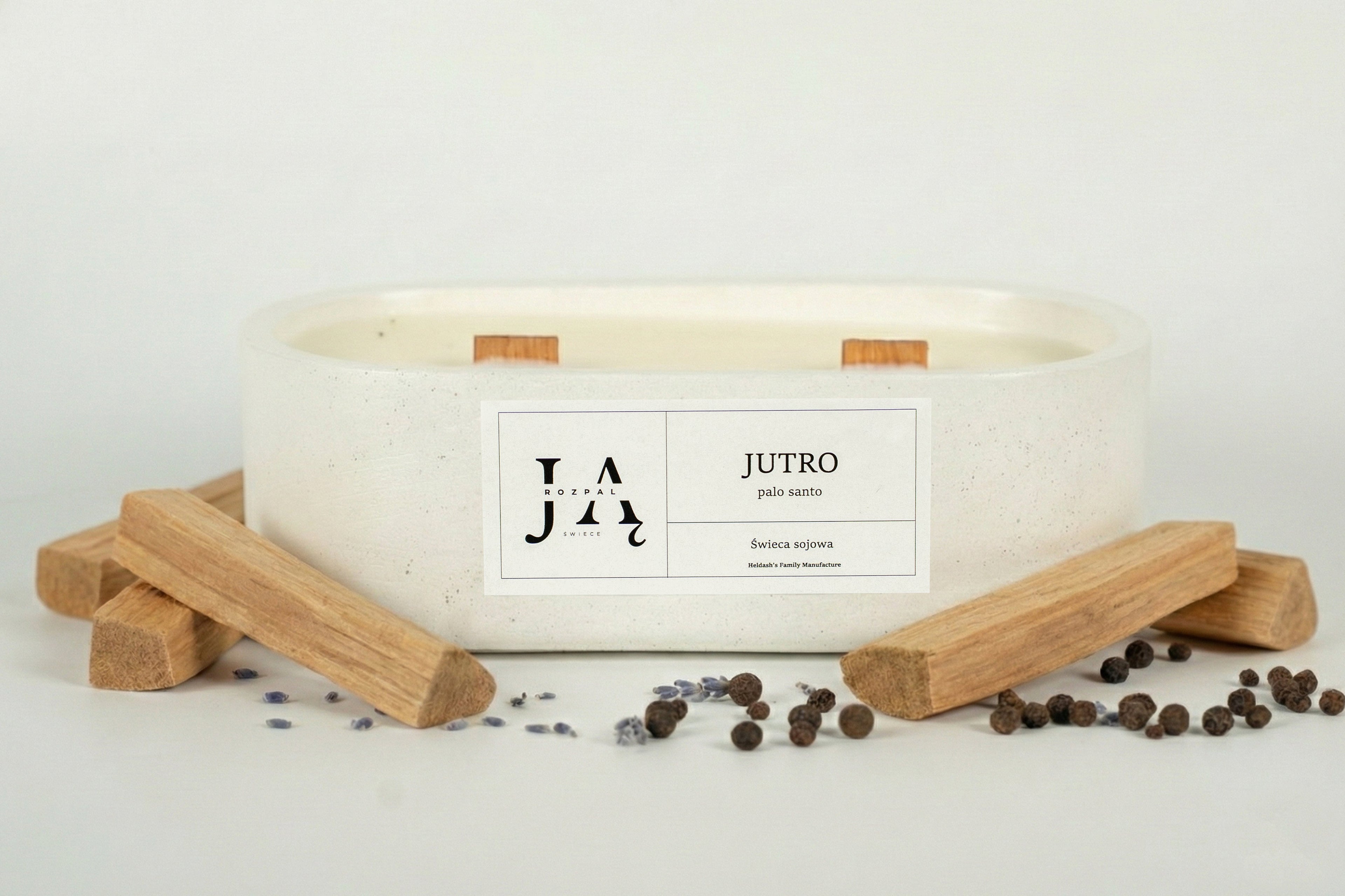 Świeca sojowa "JUTRO" Palo Santo