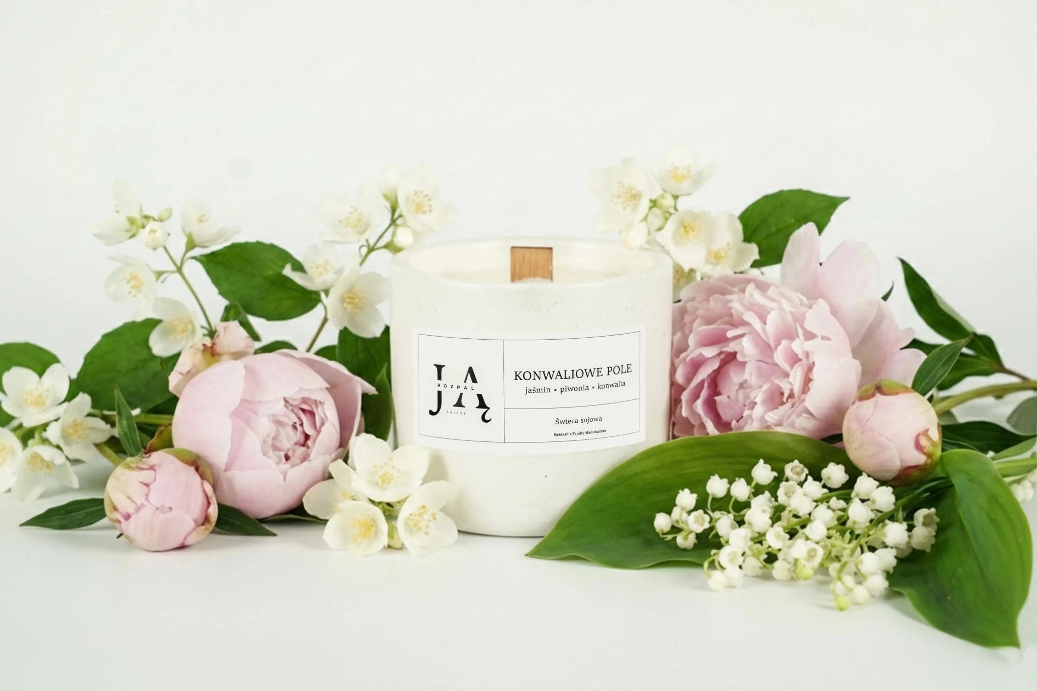 KONWALIOWE POLE | kwiatowa świeca sojowa pełna lekkości - Rozpal Ją