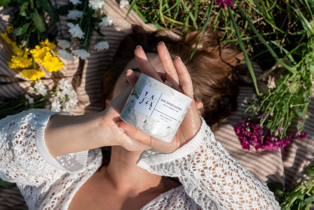 NOC ŚWIĘTOJAŃSKA | głęboka, drzewna świeca sojowa - Rozpal Ją