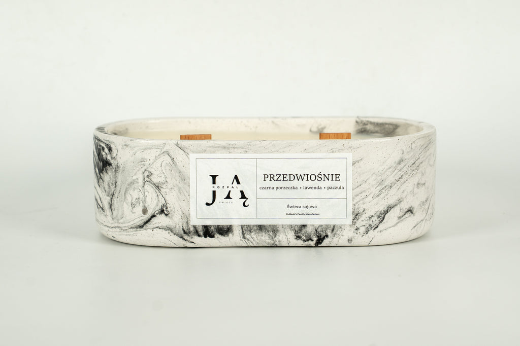 Świeca sojowa "PRZEDWIOŚNIE" świeca inspirowana zmianą pór roku - Czarna