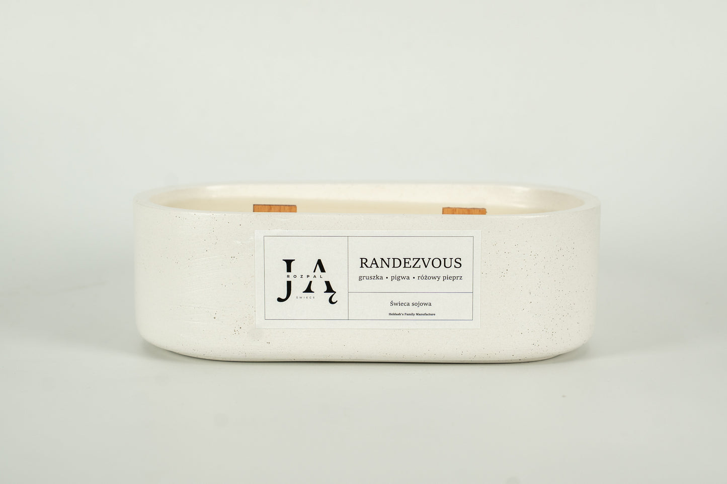 Świeca sojowa "RANDEZVOUS" świeca o owocowo-pikantnym aromacie - Biała