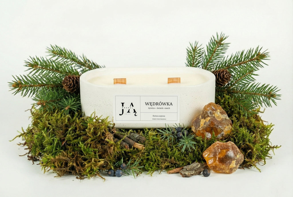 WĘDRÓWKA | Świeca sojowa, z leśnym charakterem Rozpal Ją